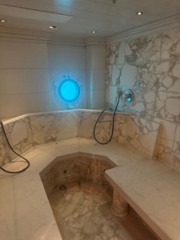 Royal Clipper underwater spa
