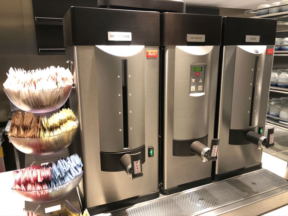 Tea and coffee is available free of charge on Norwegian Cruise Line