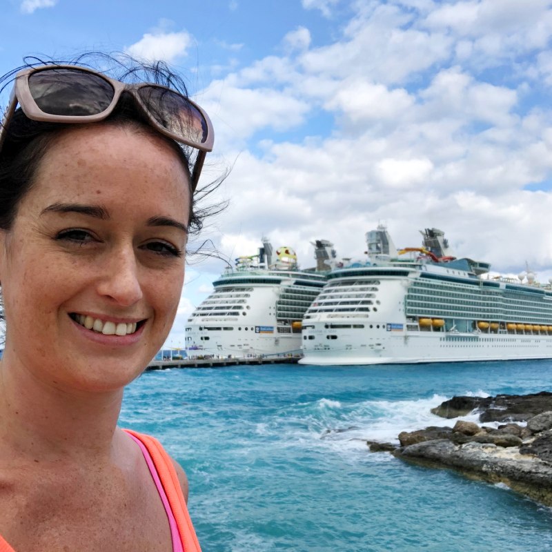 Cruise Mummy with Mariner and Navigator of the Seas