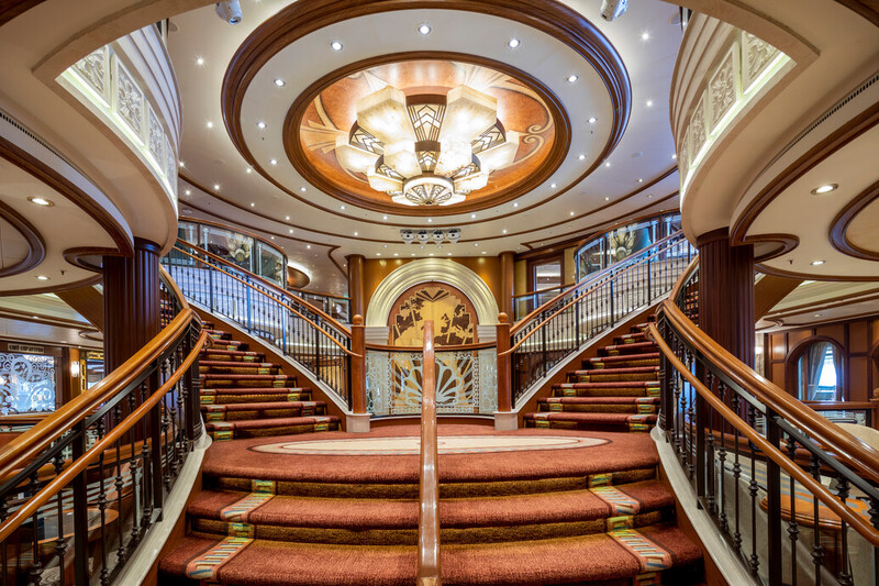 The lobby of the Queen Elizabeth Cruise Ship