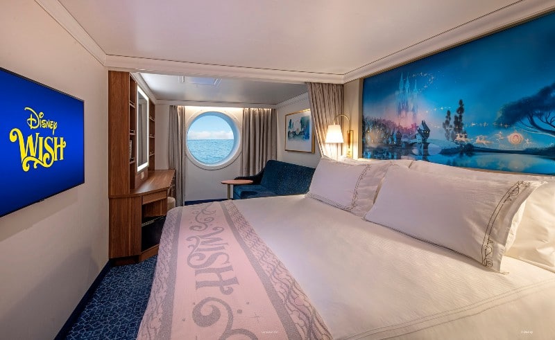 Disney Wish Deluxe Oceanview Stateroom