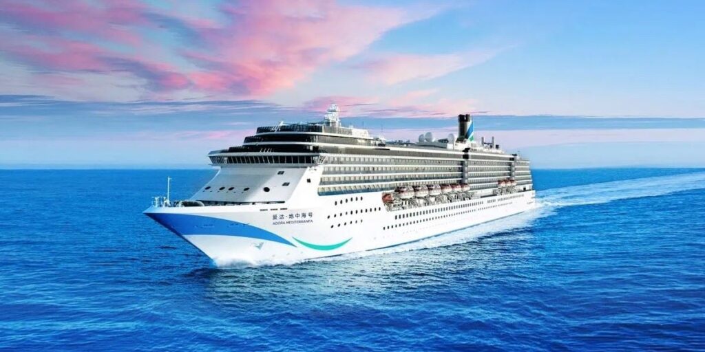 Adora Mediterranea