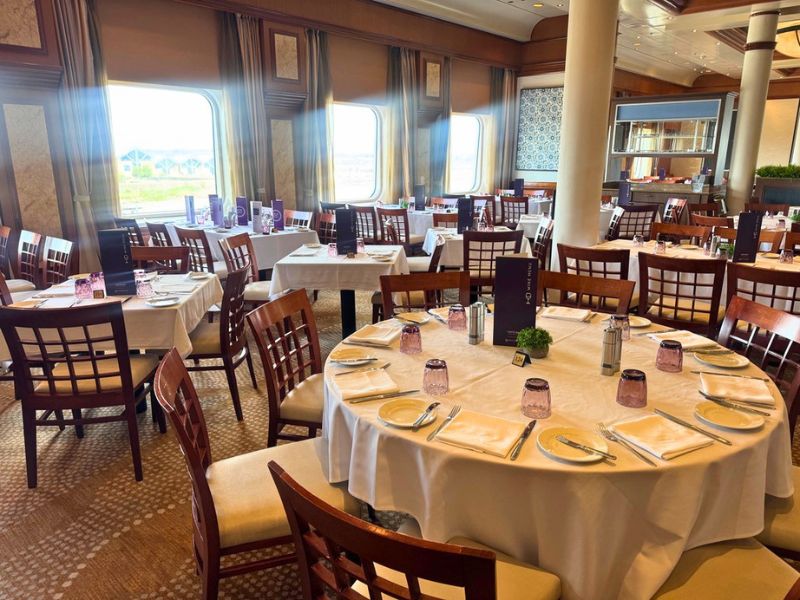 Ambassador Cruise Line dining room