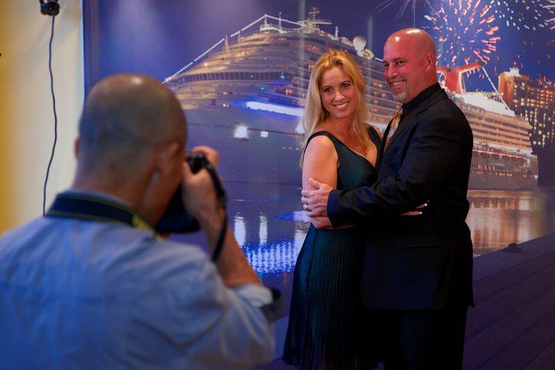 Cruise couple studio photo