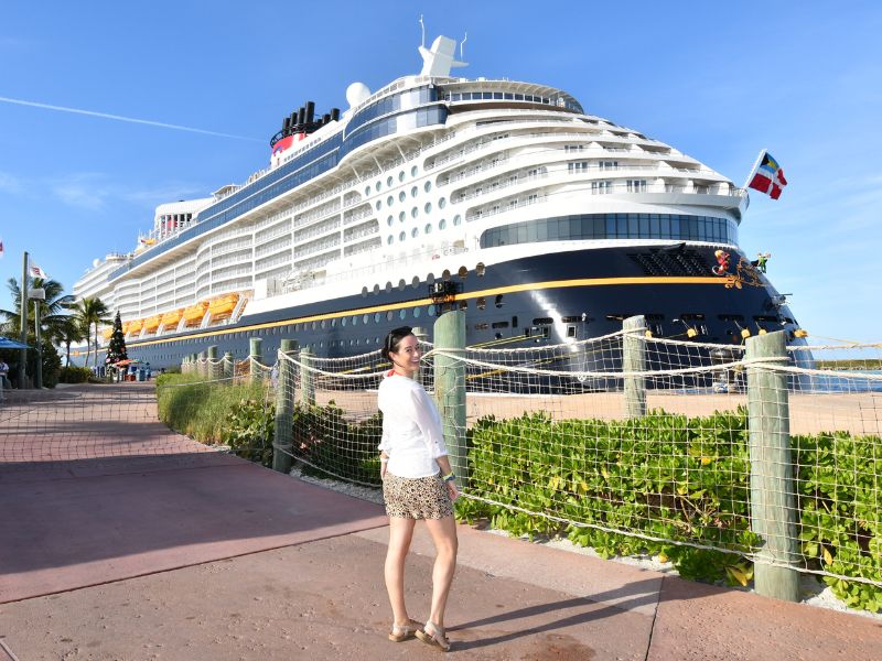 Cruise Mummy with Disney Treasure in Castaway Cay