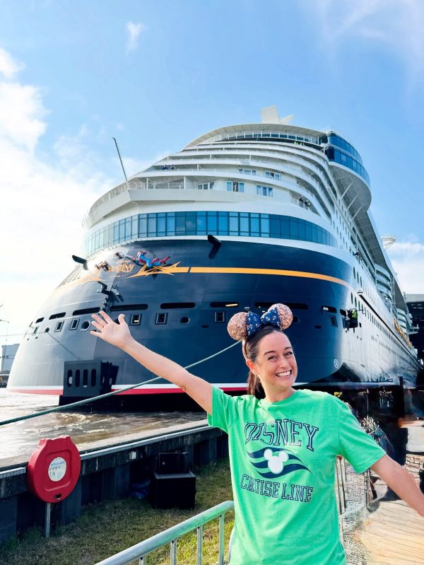 Cruise Mummy with Disney Destiny