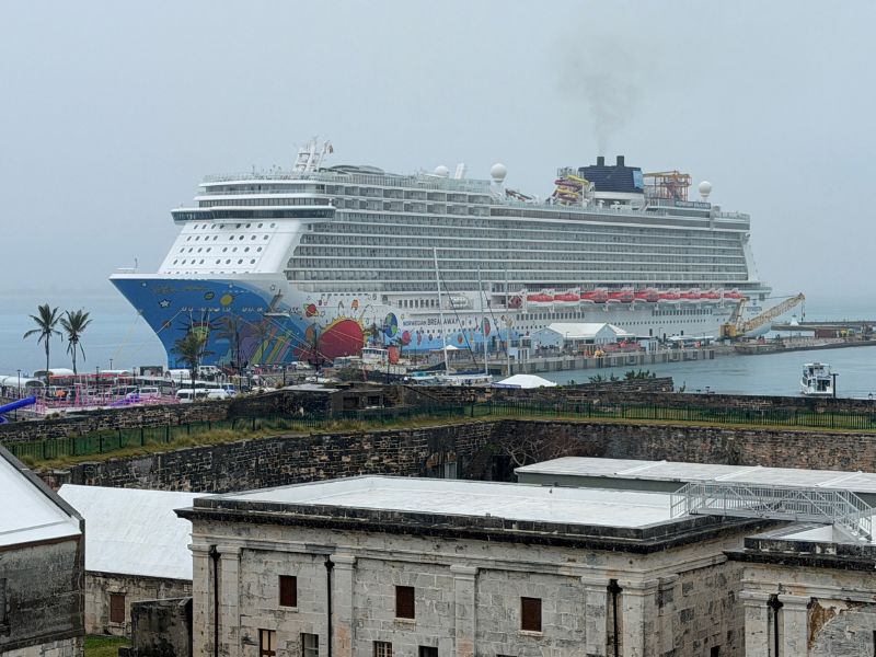 NCL Breakaway in Bermuda