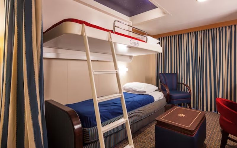 Deluxe Family Oceanview Stateroom