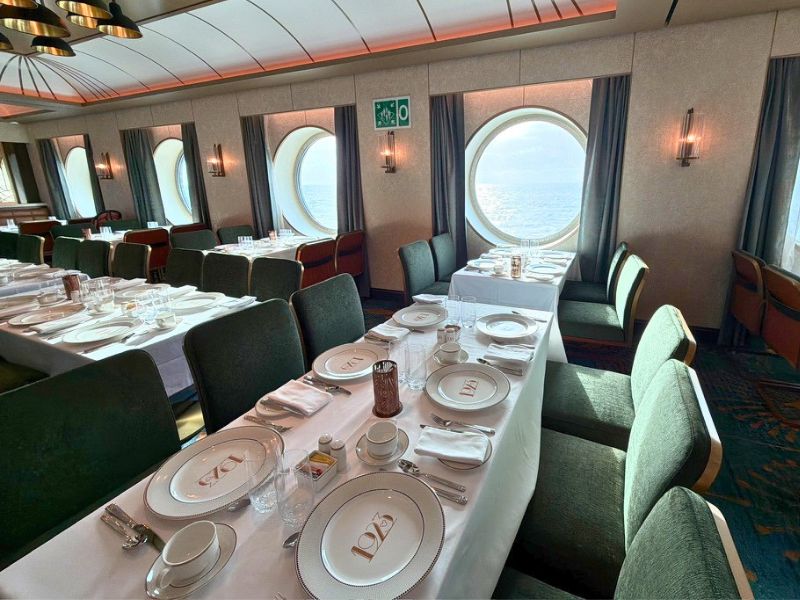 Disney 1923 restaurant