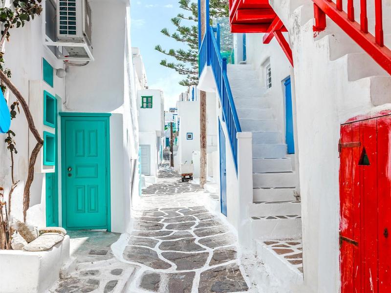 Exclusive Mykonos Old and New