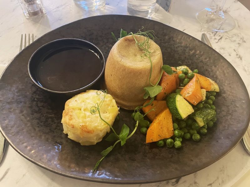 Food at Heythrop Park 