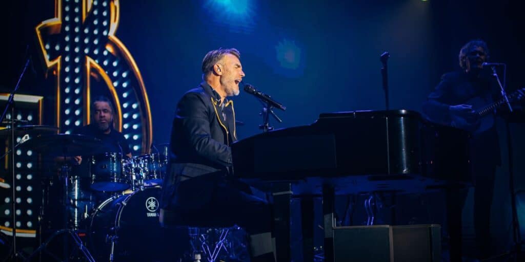 Gary Barlow Iona P&O