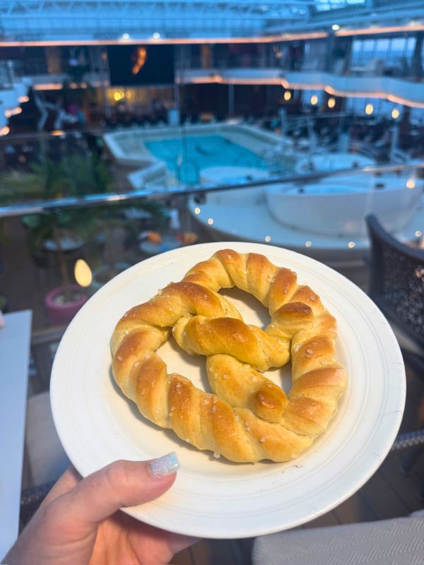 HAL giant pretzel