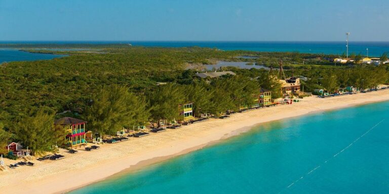 Half Moon Cay