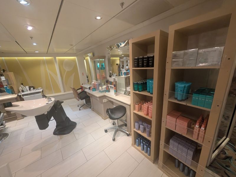Independence of the Seas Spa