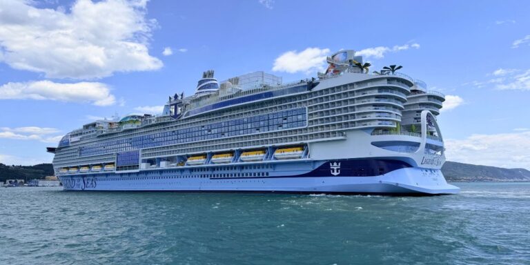 Legend of the Seas