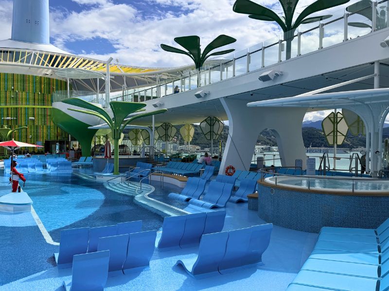 Legend of the Seas Chill Island
