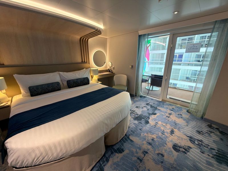 Legend of the Seas Surfside Family Suite