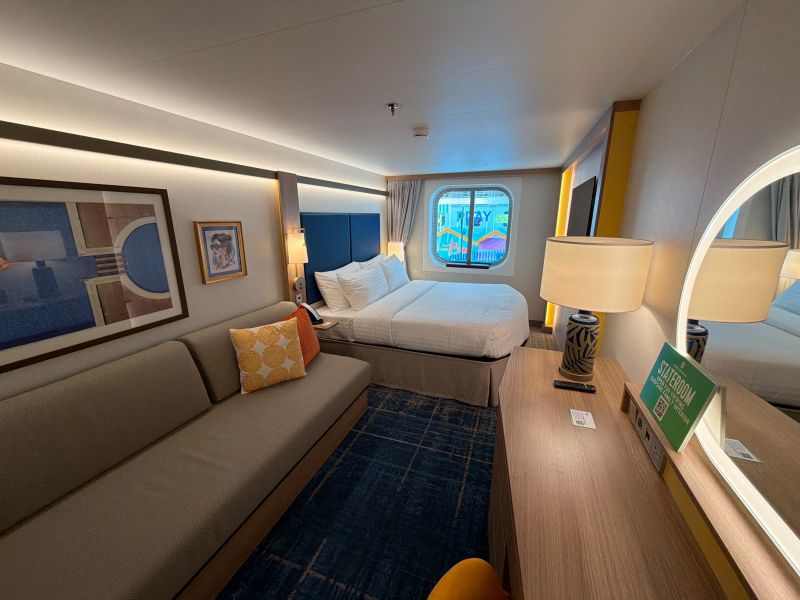 Legend of the Seas Surfside View Interior