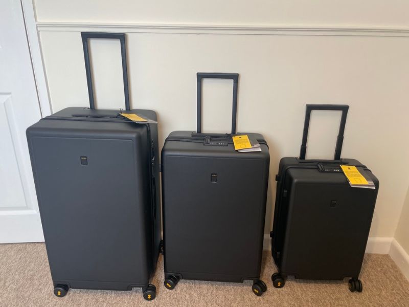 Set of 3 suitcases
