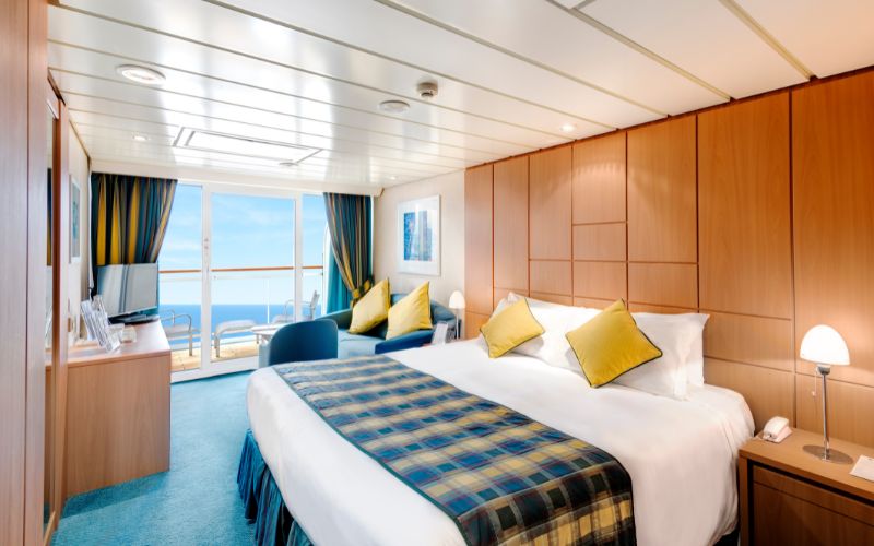 MSC Aurea suite