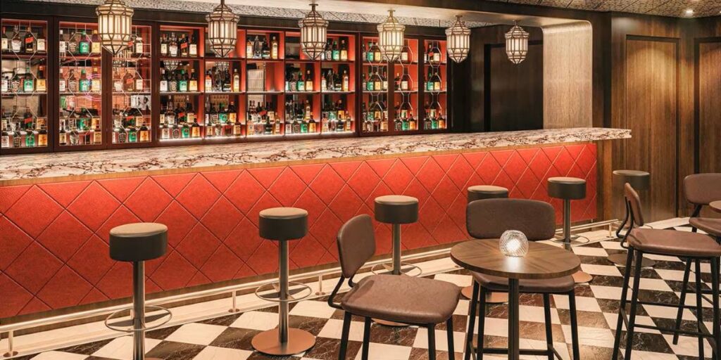 MSC World America Bar