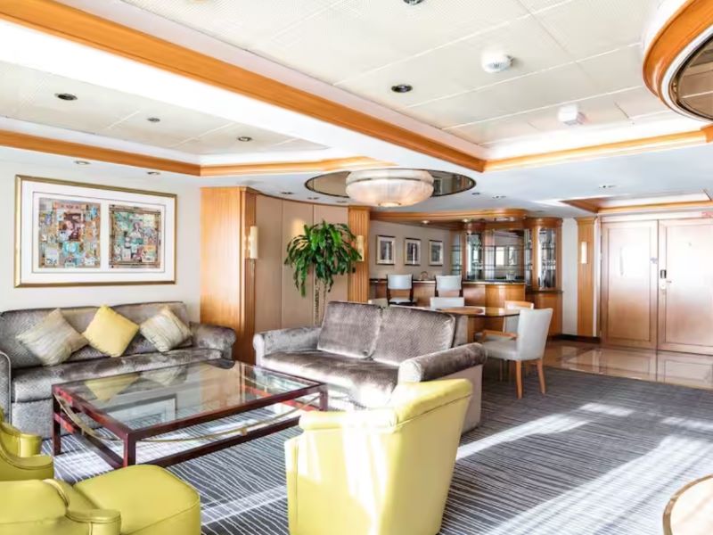 Marella Discovery 2 Royal Suite
