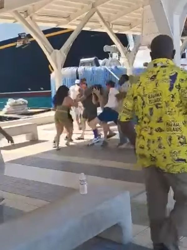 Nassau Cruise Brawl Captured