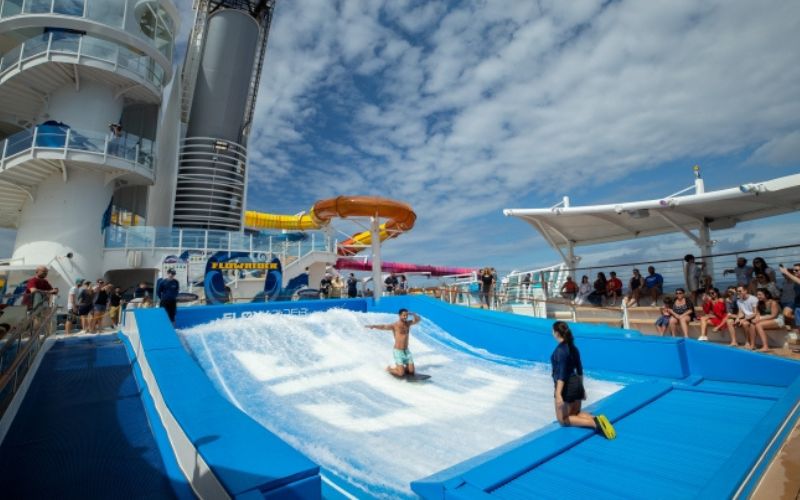 Private lesson on the Flowrider