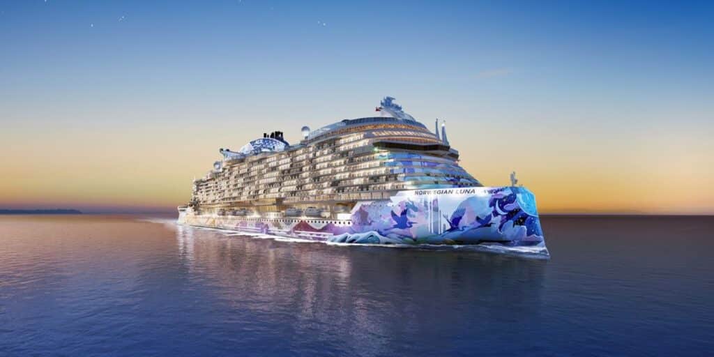 Norwegian Luna