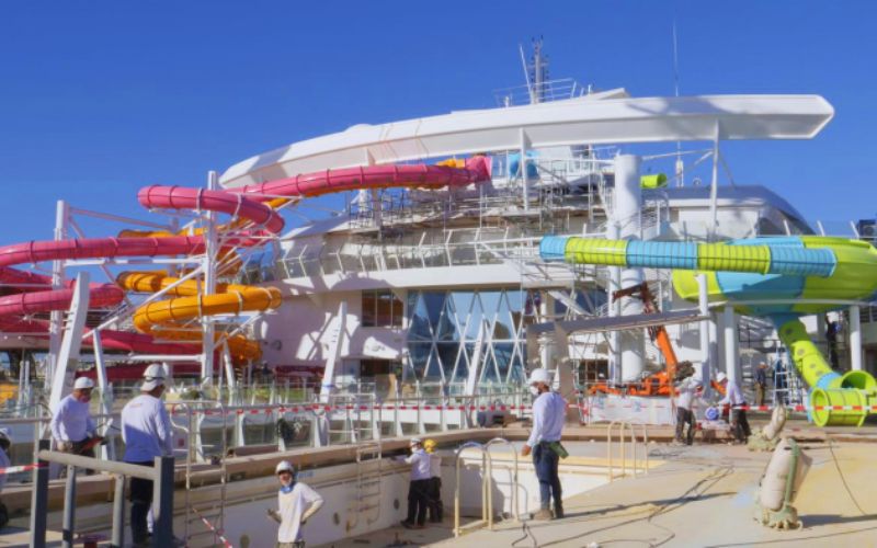 Oasis of the Seas amplification including Ultimate Abyss