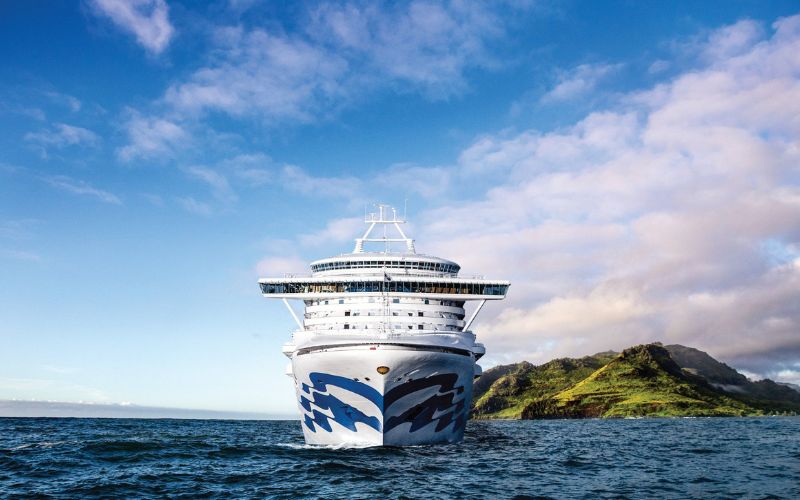 Princess Cruises ship in Hawaii
