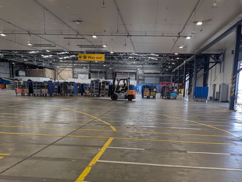 The quiet luggage hall after a cruise