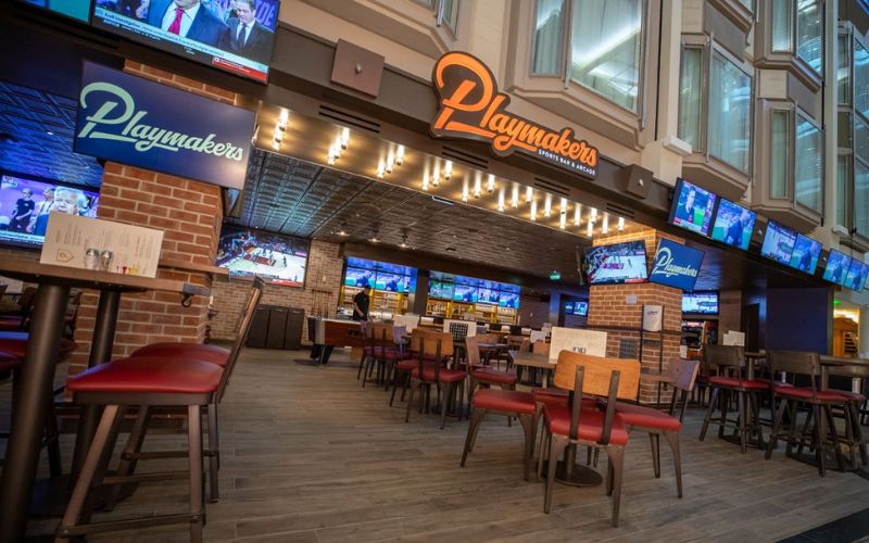 Royal Caribbean's Playmakers Sports Bar & Arcade