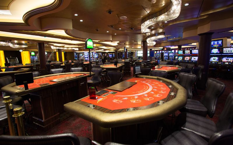 Casino game tables