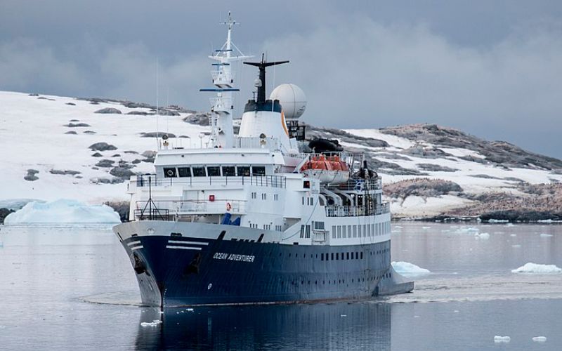 Quark Antarctic expedition