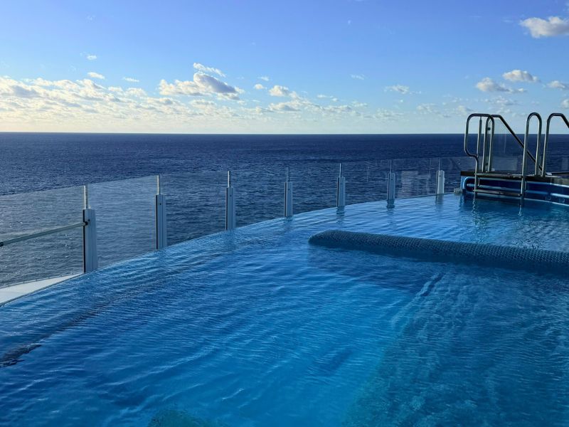 Quiet Cove pool