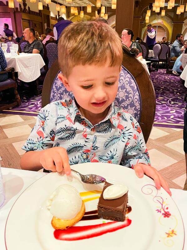 Disney cruise dessert