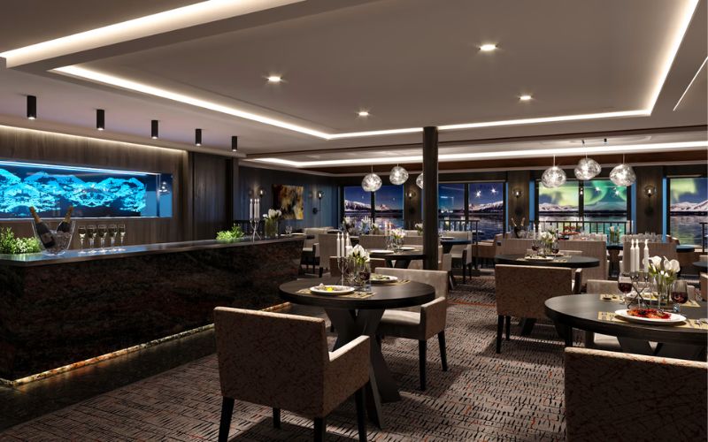 Restaurant Lindstrøm - MS Midnatsol