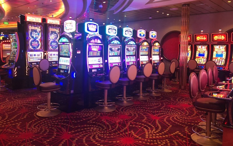 Cruise casino