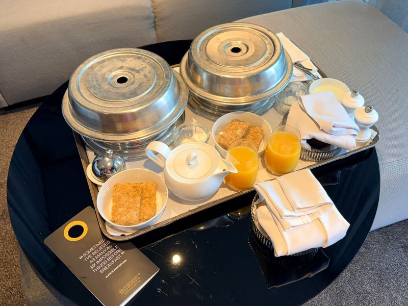 Scenic room service