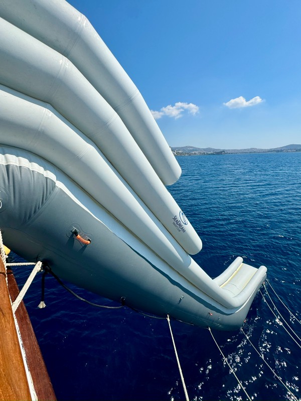 SeaDream slide
