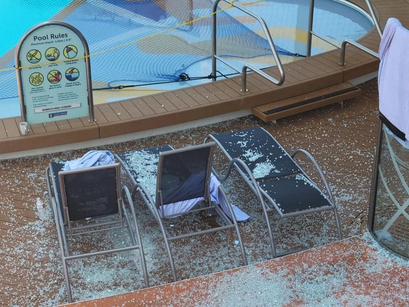 Symphony of the Seas broken glass