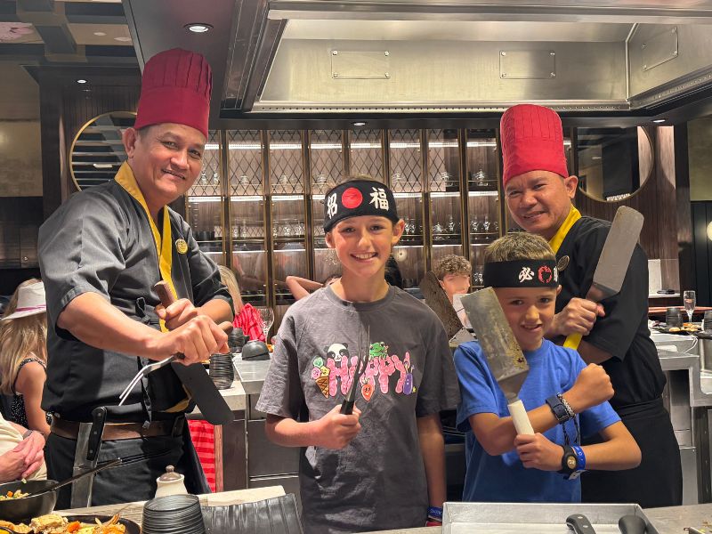 my kids in teppanyaki restaurant