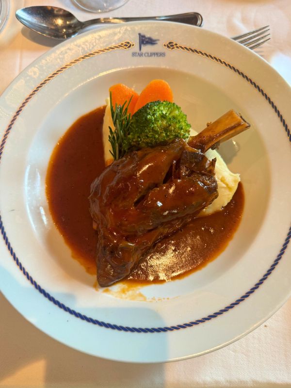 food on star clippers