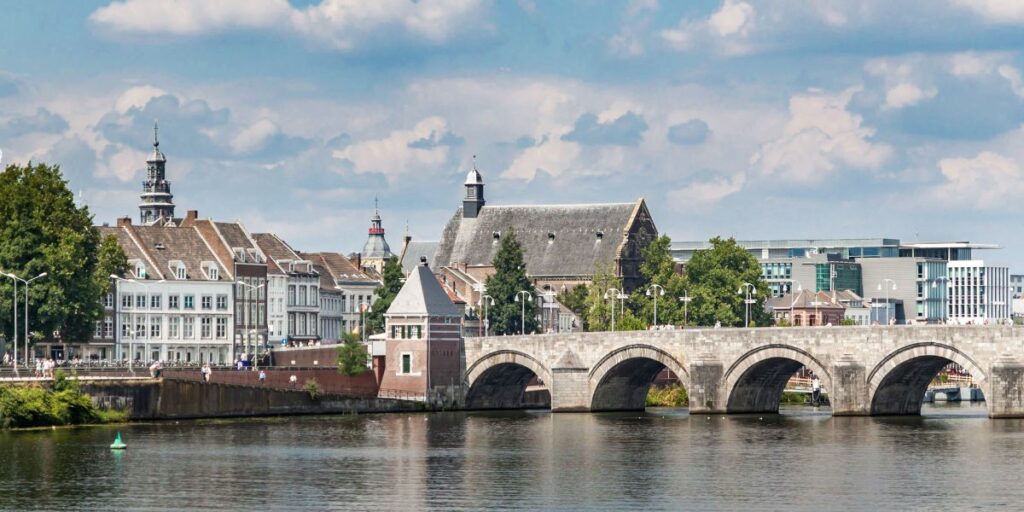 Dutch Belgian Waterways Maastricht