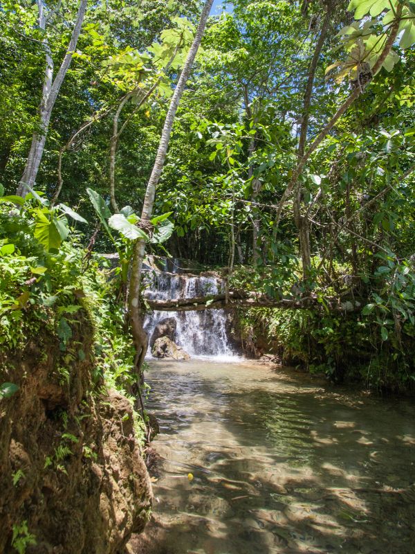 Semana Waterfall