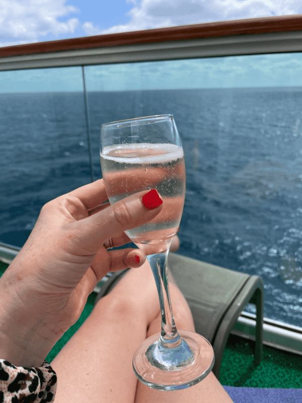 Wine glass cruise balcony