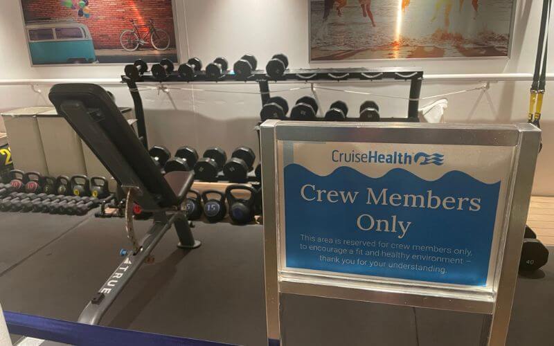 crew only gym