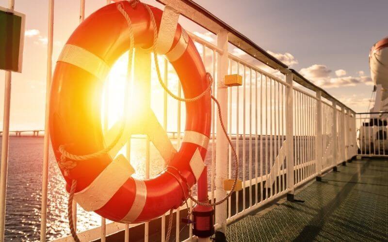 Cruise life ring